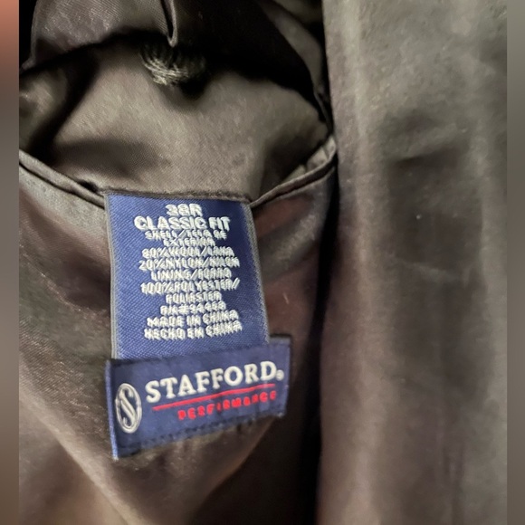 Double breasted wool coat - Picture 4 of 6